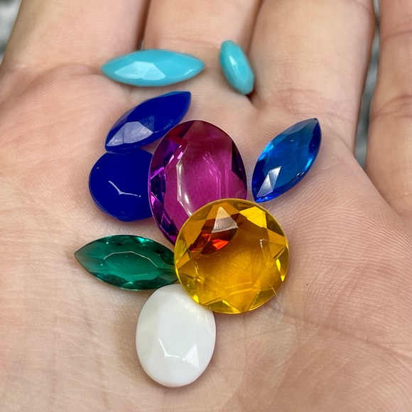 500+ Faceted Gems DIY Crafting Resin Mosaics Vase Fillers Jewelry Aquariums Lot - Picture 9 of 10